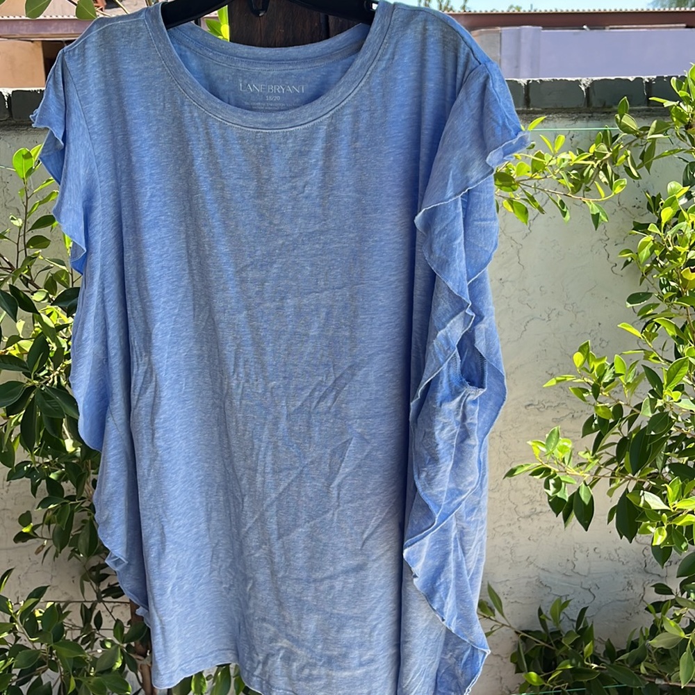 Lane Bryant light blue top size 18/20 plus size